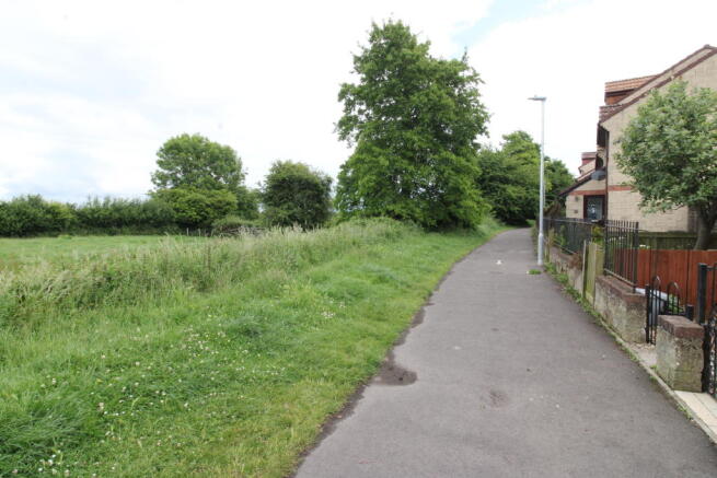 Cycle paths