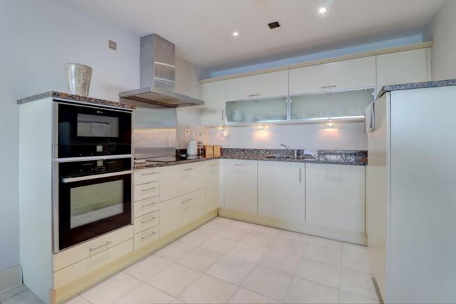 Kitchen.jpg