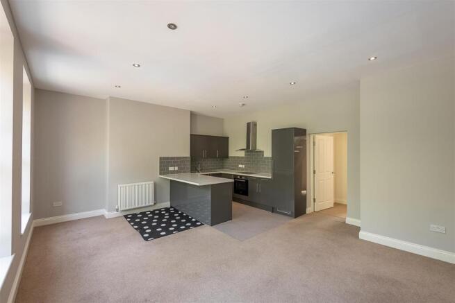 Open Plan Kitchen Diner & Lounge