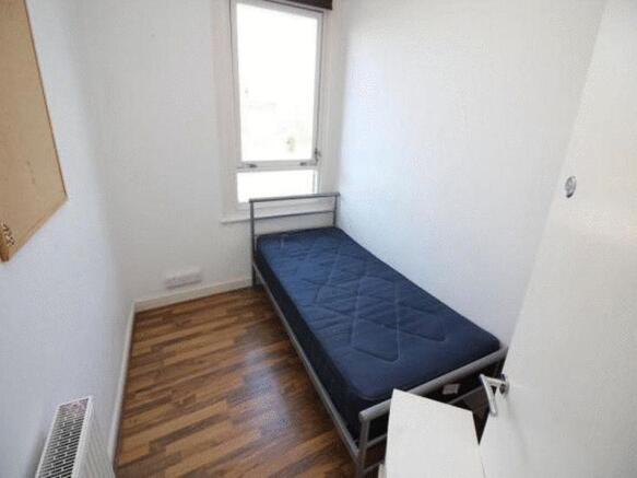 Bedroom (9)