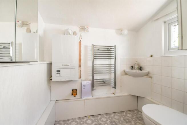 W.C Cloakroom