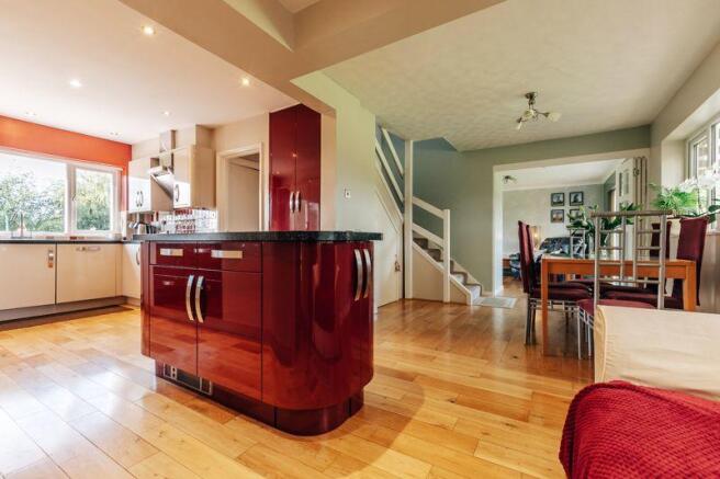 Kitchen Throug...