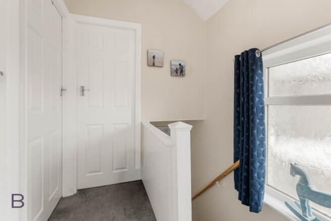 3 bed Semi-Detached for sale Image 8