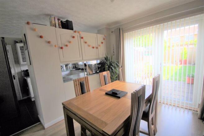 Kitchen/dining...