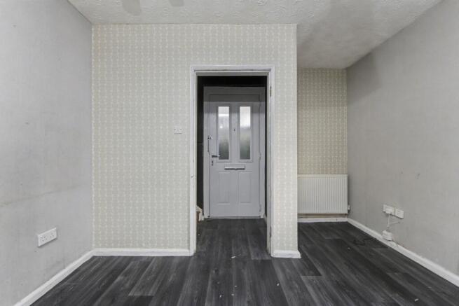 42 Gillford Crescent, Carlisle CA1 3BS