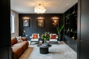 1, Daffodil Crescent, Barnet EN4 0EB