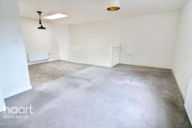 2 bed Coach House for sale Image 10