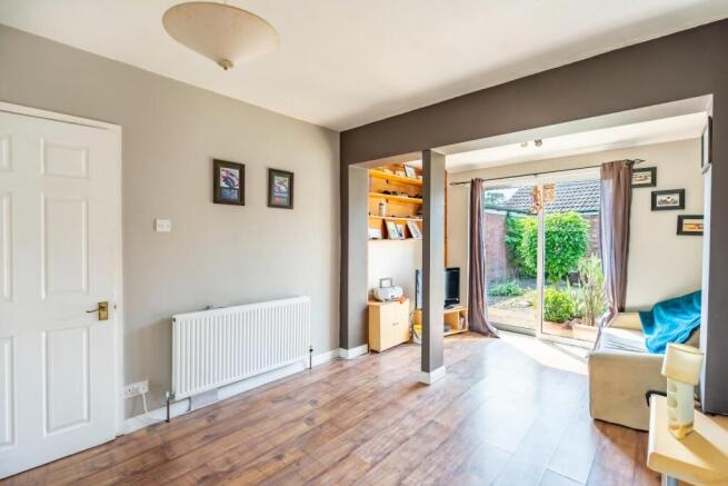 2 bed Bungalow for sale Image 6