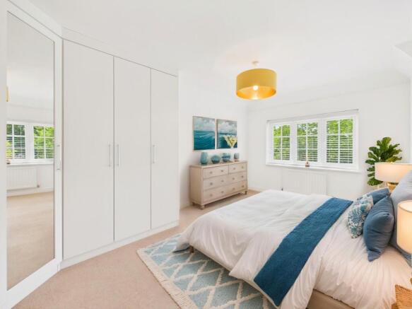 4 bed Detached for sale Image 7
