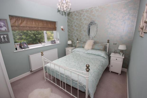 BEDROOM2