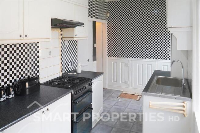 3 bed End of Terrace to rent Image 5