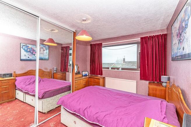 Bed 1