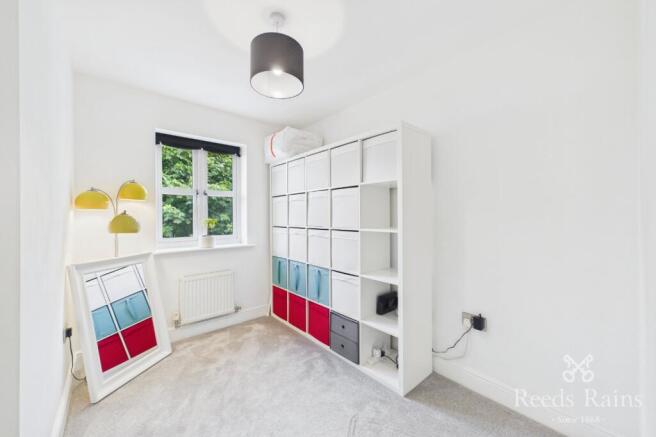 3 bed Terraced for sale Image 10