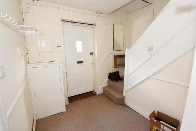 Hallway.jpg