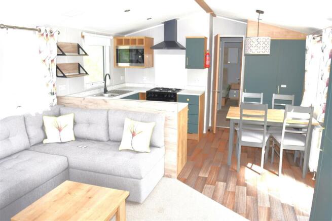 2 bed Park Home for sale Image 6