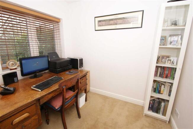 Photo 5