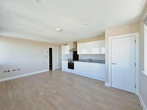 84 chartwell livi...