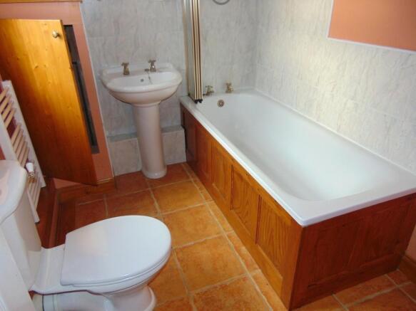 Photo 10