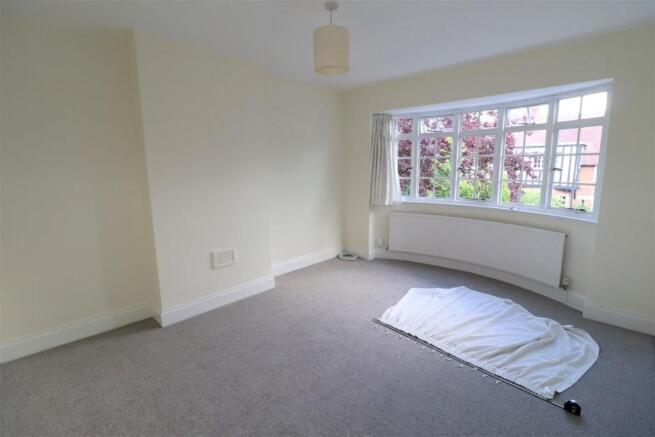 Bedroom 1.JPG