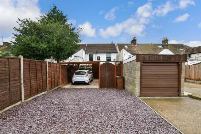 Driveway/Parking