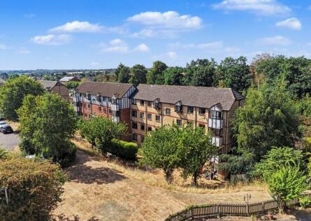 Kerr Close, Knebworth, Hertfordshire, SG3