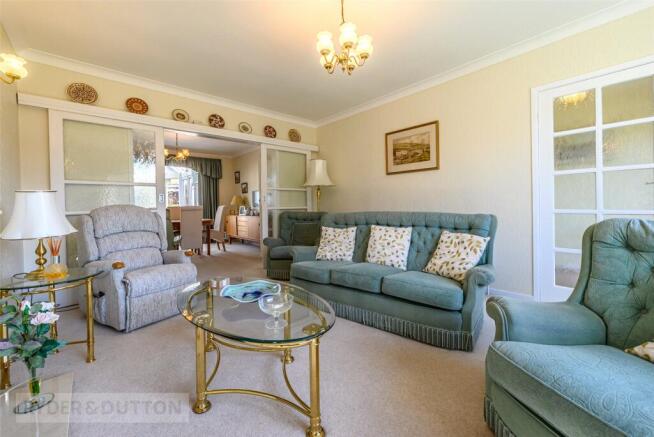 3 bed Bungalow for sale Image 10