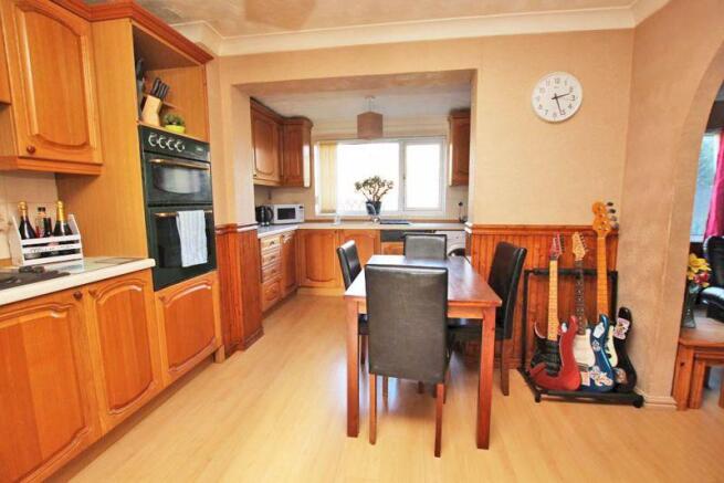 Kitchen diner 1