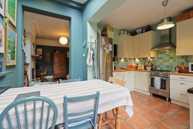 4 bed Terraced for sale Image 11