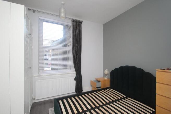 1 bed Flat to rent Image 5