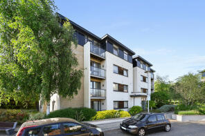 Flat 1, 5 Oat House, Peacock Close, Mill Hill, London NW7 1LG