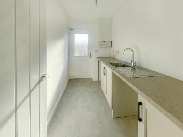 3 bed Detached Bungalow for sale Image 4