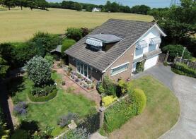 4 Austen House, Jesters, Haywards Heath RH16 4RQ