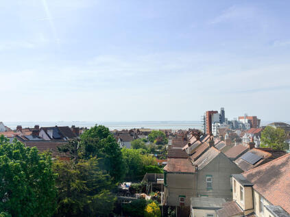 Station Road, Westcliff-On-Sea