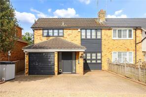 8, Mount Pleasant, Farnham GU9 7AA