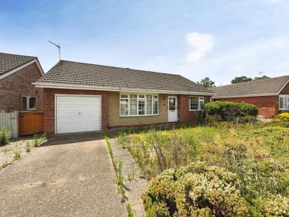 Malham Drive, Lincoln, Lincolnshire, LN6