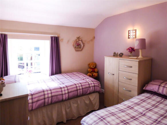 2 bed Semi-Detached for sale Image 10