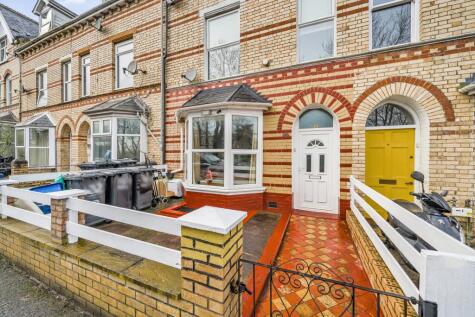 32 Sticklepath Terrace, Sticklepath, Barnstaple, EX31