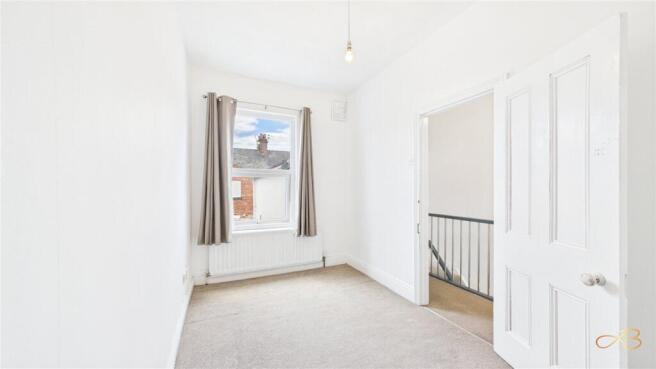 3 bed Terraced to rent Image 8