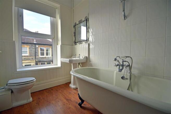 Photo 12