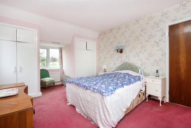 Bed1.2.jpg