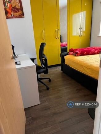 Photo 18