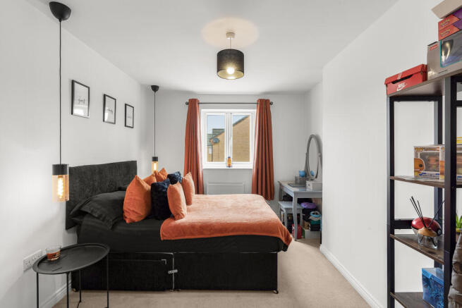 4 bed Detached for sale Image 10