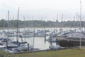 8, Marina Drive, Southampton SO31 4PJ
