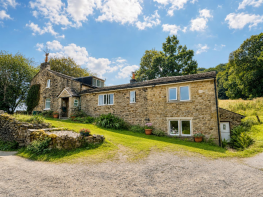 Transfield Hole, Aire Valley Road, Bingley BD16 2DN