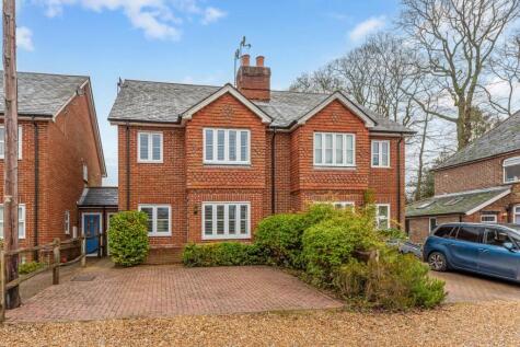 Coombe Road, Hill Brow, Liss, West Sussex