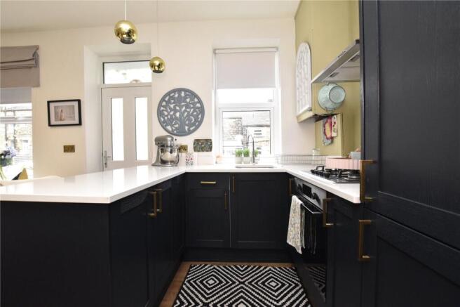 3 bed Terraced for sale Image 12