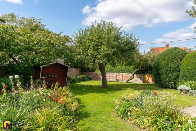 BEAUTIFUL GARDENS