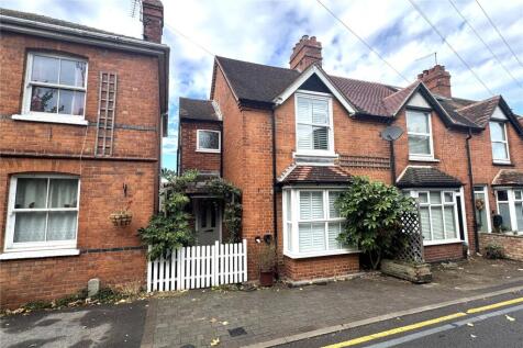 Gipsy Lane, Wokingham, Berkshire, RG40