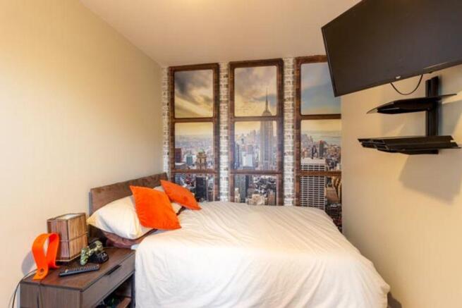 Bedroom 4 (Double)