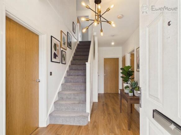 EWEMOVE TIVERTON - MOUNTBATTEN DRIVE EXETER - STAG